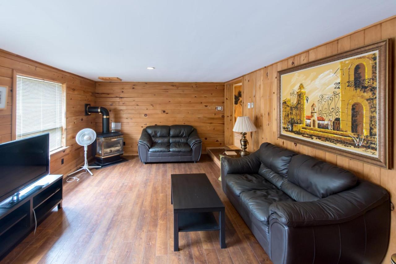 Madawaska Lodge-Cottage Екстер'єр фото