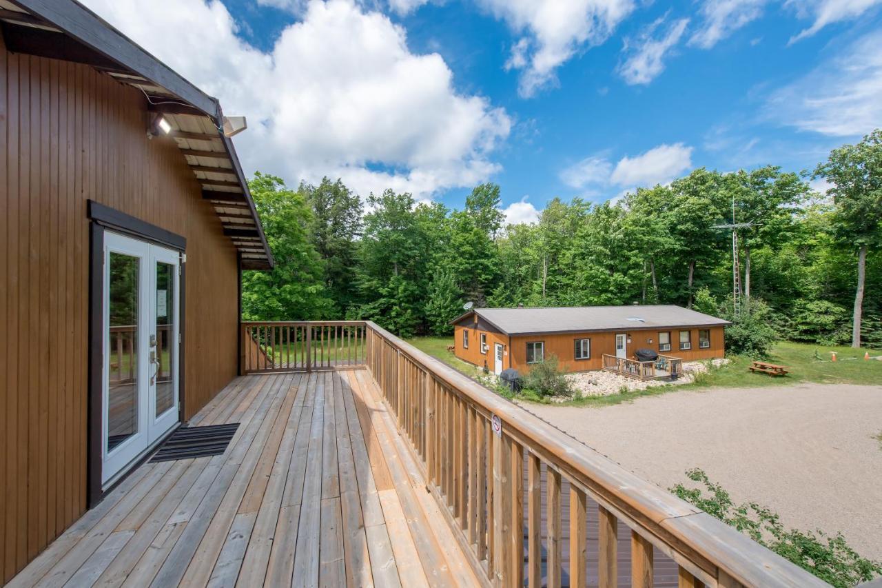 Madawaska Lodge-Cottage Екстер'єр фото