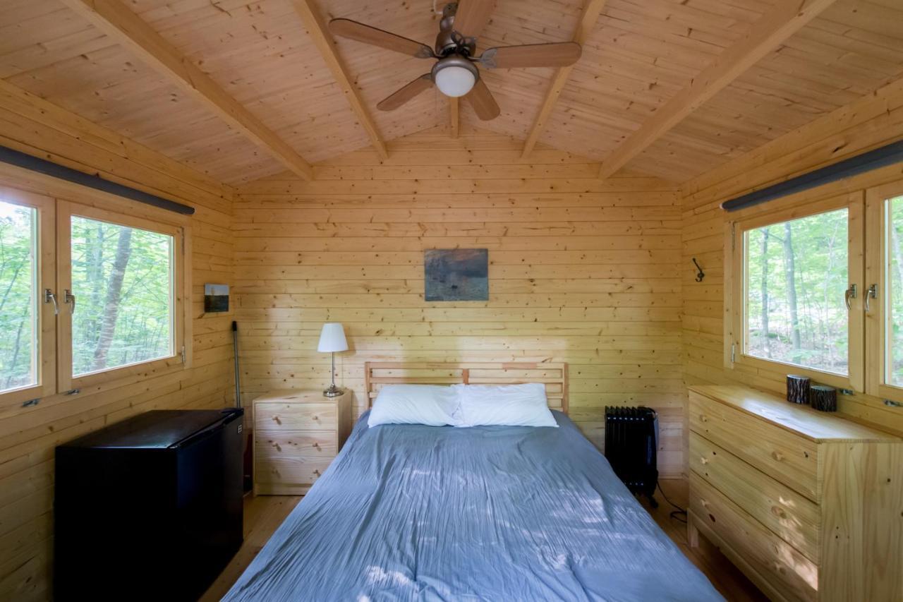 Madawaska Lodge-Cottage Екстер'єр фото