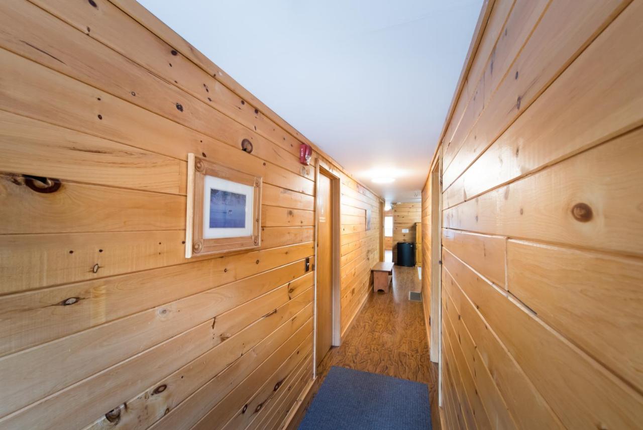 Madawaska Lodge-Cottage Екстер'єр фото