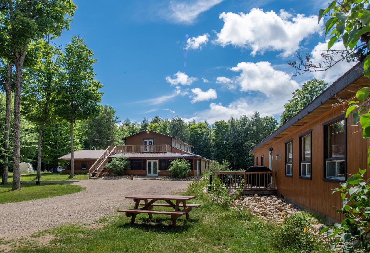 Madawaska Lodge-Cottage Екстер'єр фото